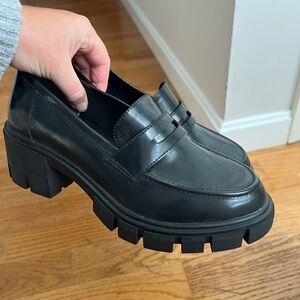 Sincerely Jules Black Chunky Loafers